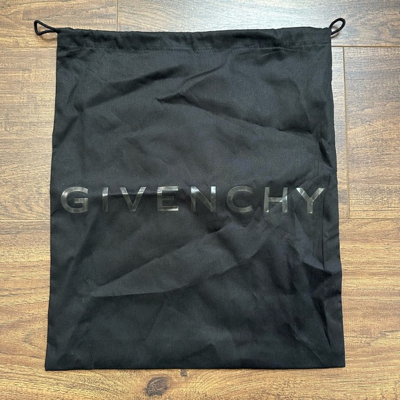 12.5x15” Givenchy Dust Bag - Picture 1 of 2